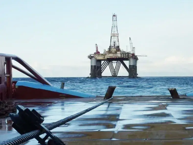 El Gobierno inició sanciones contra otras 15 empresas vinculadas a actividades hidrocarburíferas en Malvinas