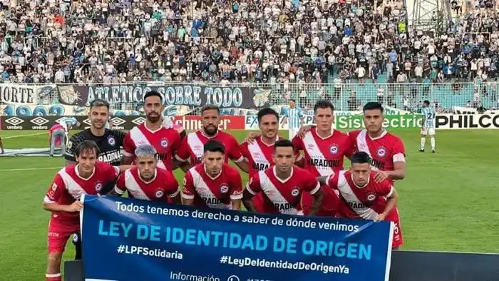 Argentinos derrotó  a Atlético Tucumán y se metió en zona de clasificación