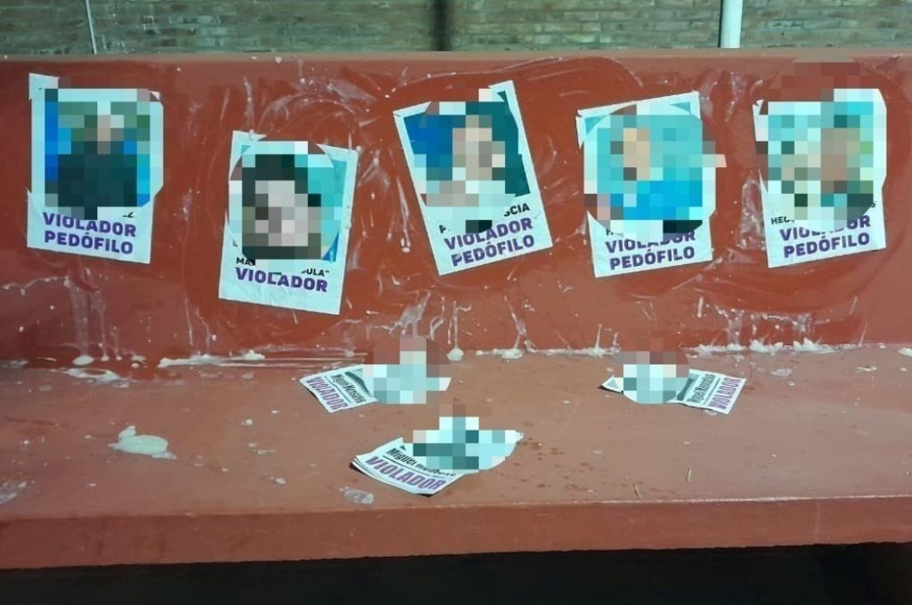 Un pueblo santafesino apareció empapelado con la cara de supuestos violadores y pedófilos