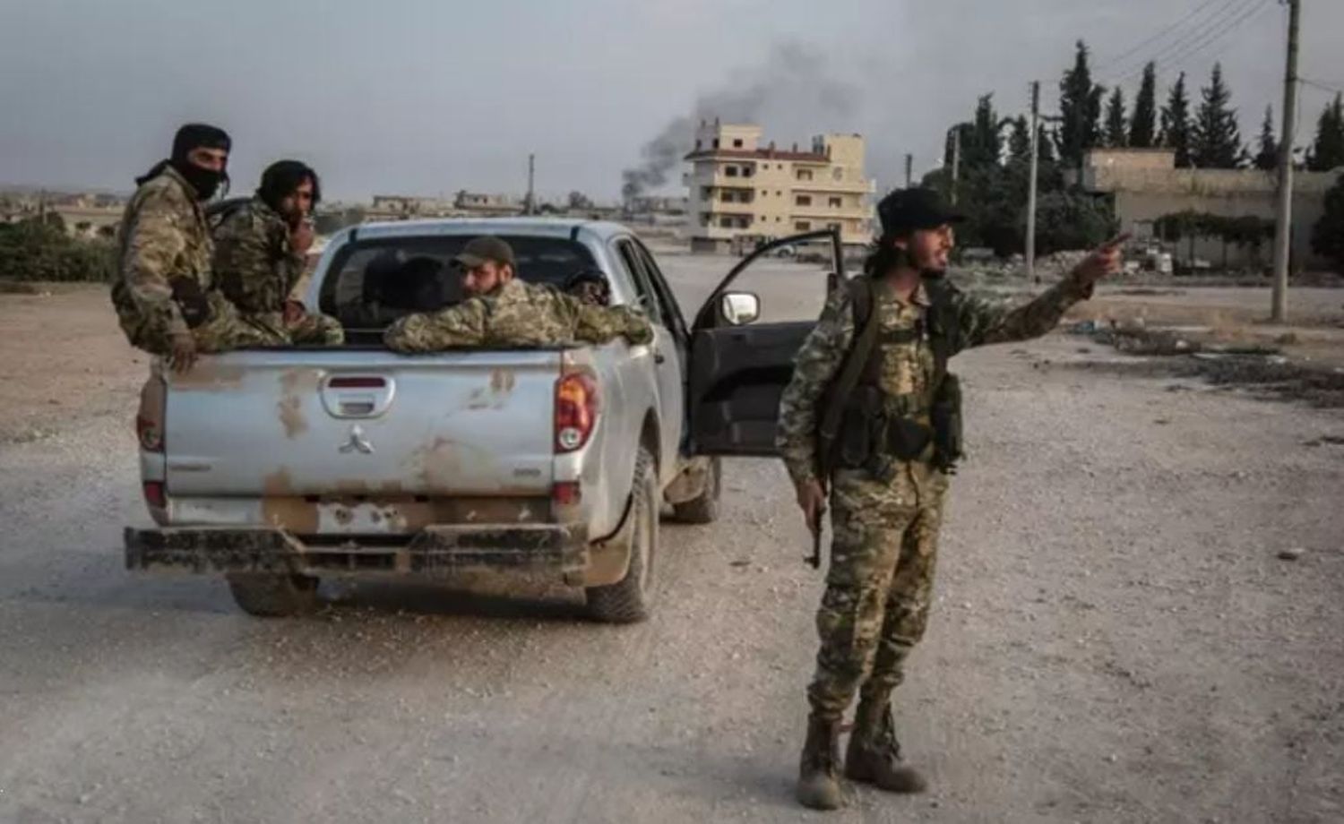 Al menos 14 personas murieron en un atentado con coche bomba en Siria