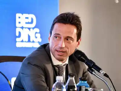 Moretti, desalojado de la AFA, denunció un “golpe de Estado”