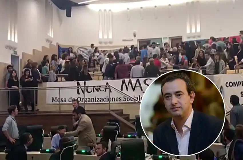 Gritos, recriminaciones y corridas: la palabra de Pablo Javkin tras la acalorada sesión en el Concejo