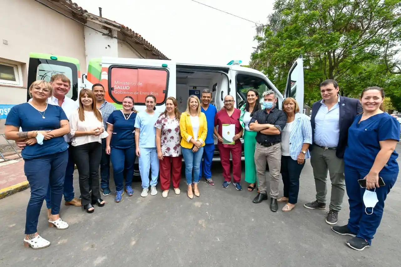 El Hospital San Blas recibió una nueva ambulancia, ecógrafo y equipamiento dental