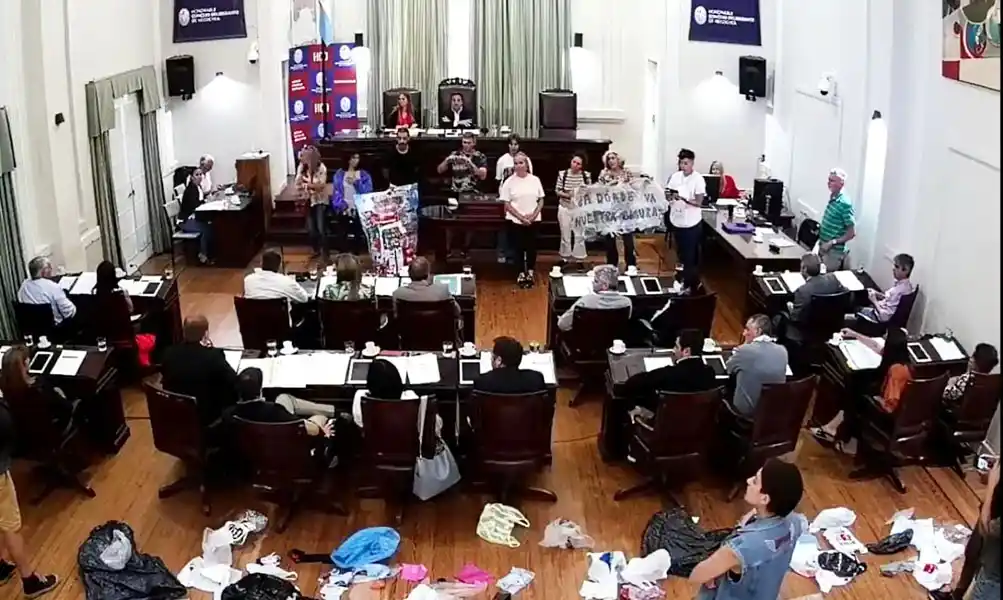 Se aprobó el Presupuesto y el convenio por la basura