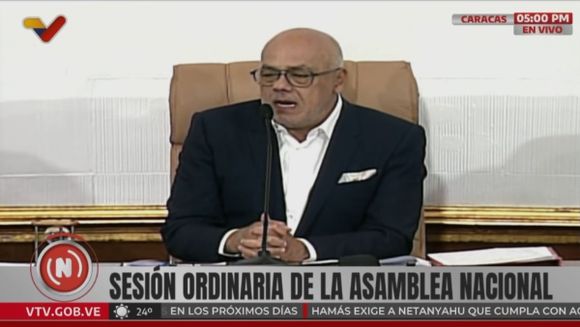 Mensaje desde la AN a Guaidó: que no se descuide jugando pádel y trotando por el imperio: «Le puede llegar una sorpresita»