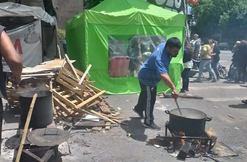 "Mientras siga el acuerdo, no habrá movilizaciones"