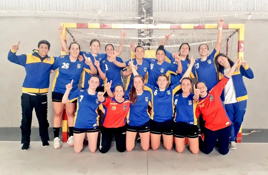 Acha se coronó campeón del Nacional Adulto “C”