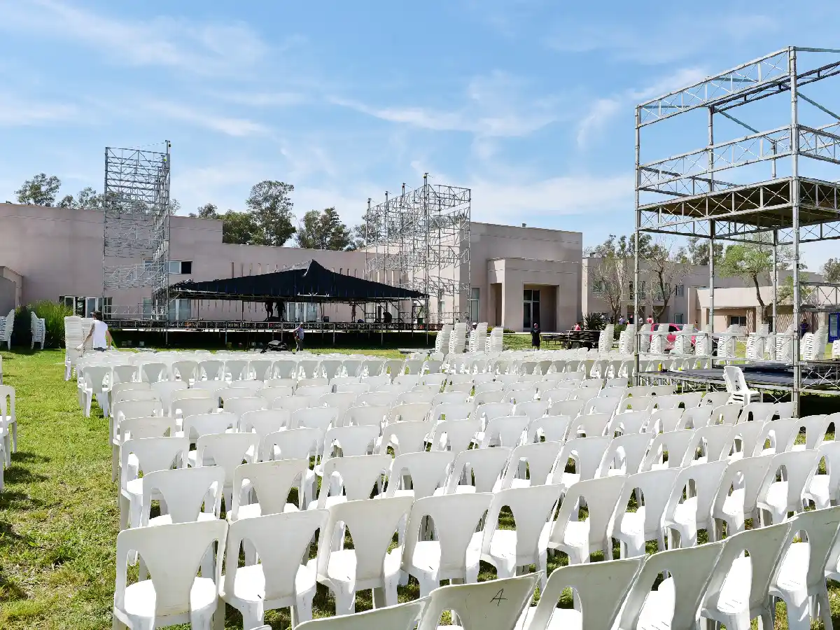 Todo listo para que Tini Stoessel presente su gira “Quiero Volver Tour” en San Francisco 