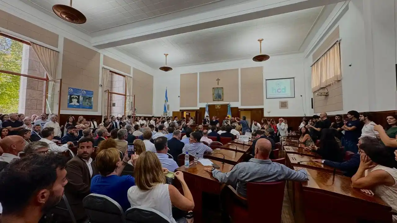 El “poder oculto” en la política local