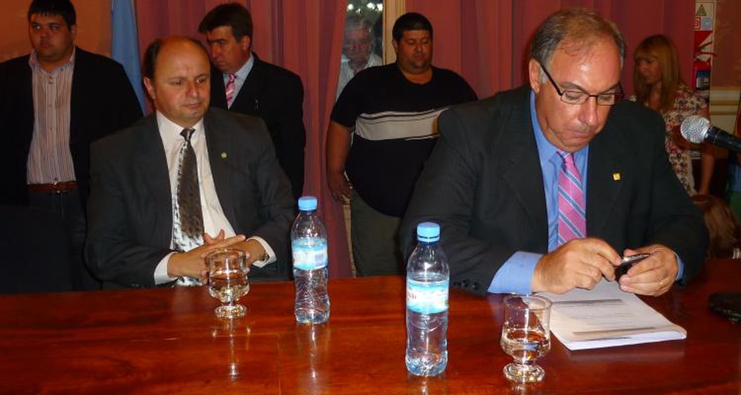 Con los votos de Monfasani, Barbieri  se quedó con la Presidencia del Concejo