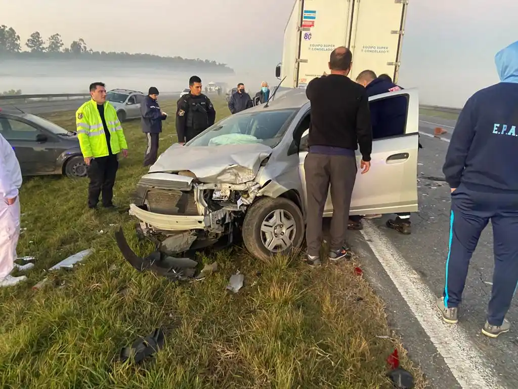 Choque múltiple en la autopista Santa Fe – Rosario