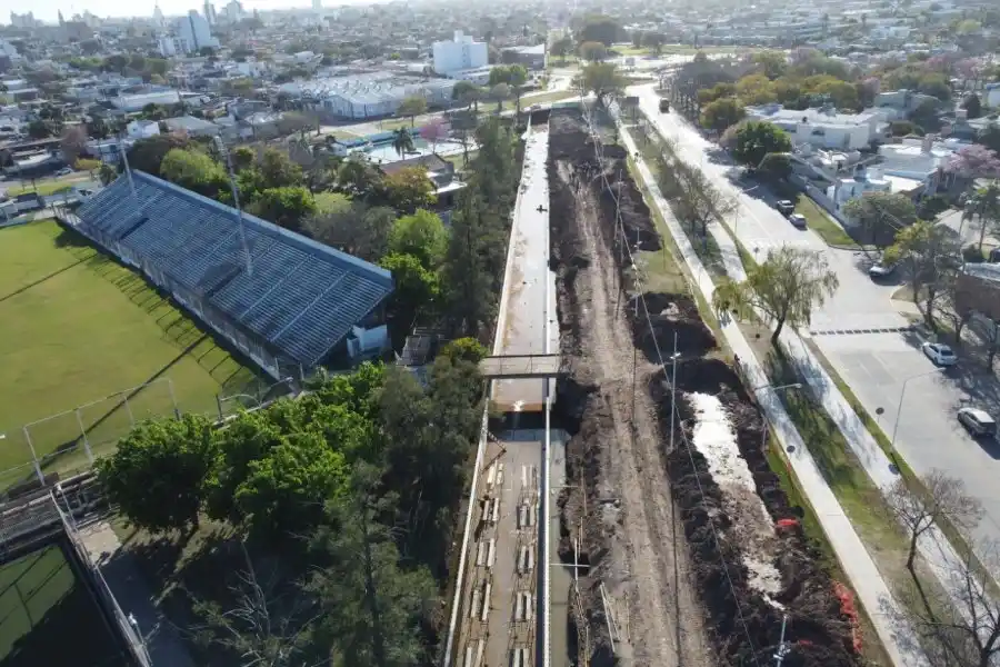 Obra de entubado del Canal Sur: “La ciudad gana dentro de su plan de desagües, uno de los más importantes” afirmó el intendente Luis Castellano