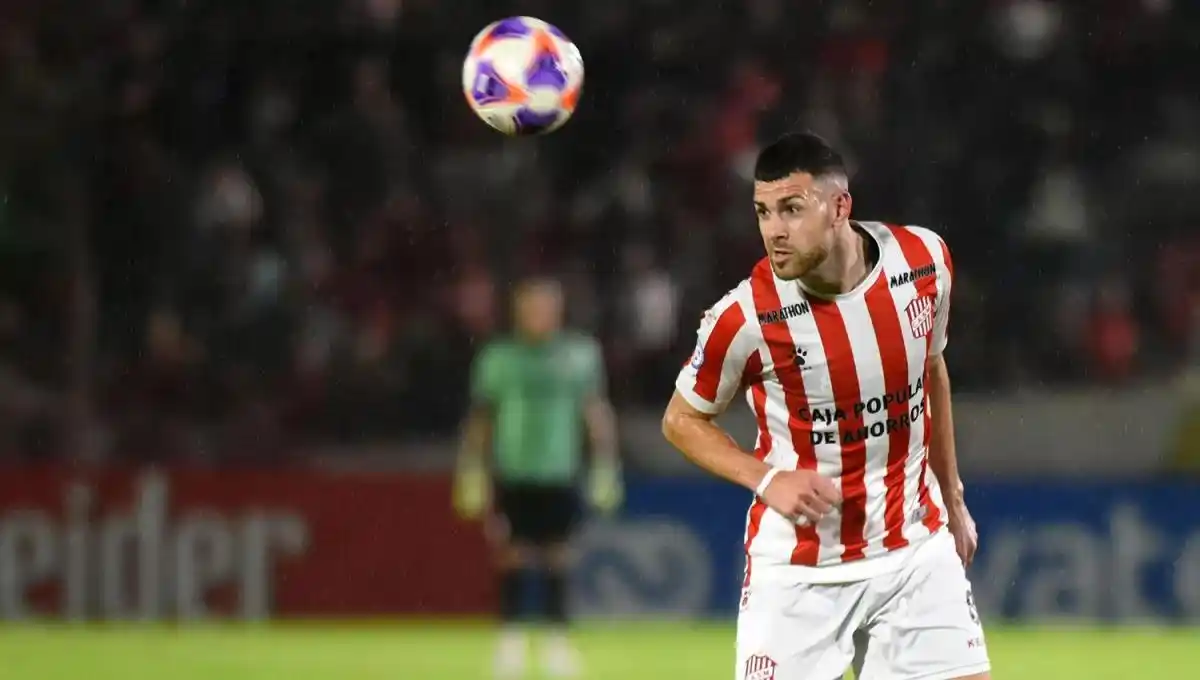 San Martín (T) y Riestra inician el Reducido