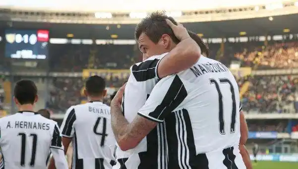 Juventus, intratable: venció al Chievo y metió presión a los de abajo
