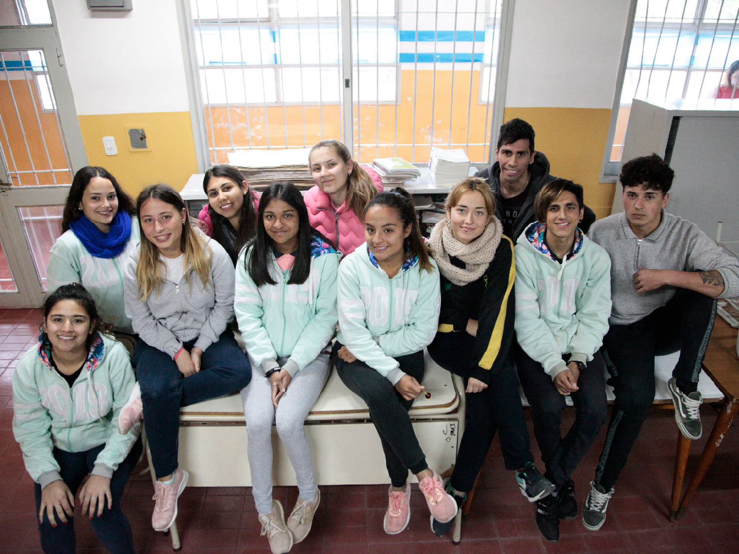 Alumnos de Ravetti ganaron el primer premio en festival de teatro