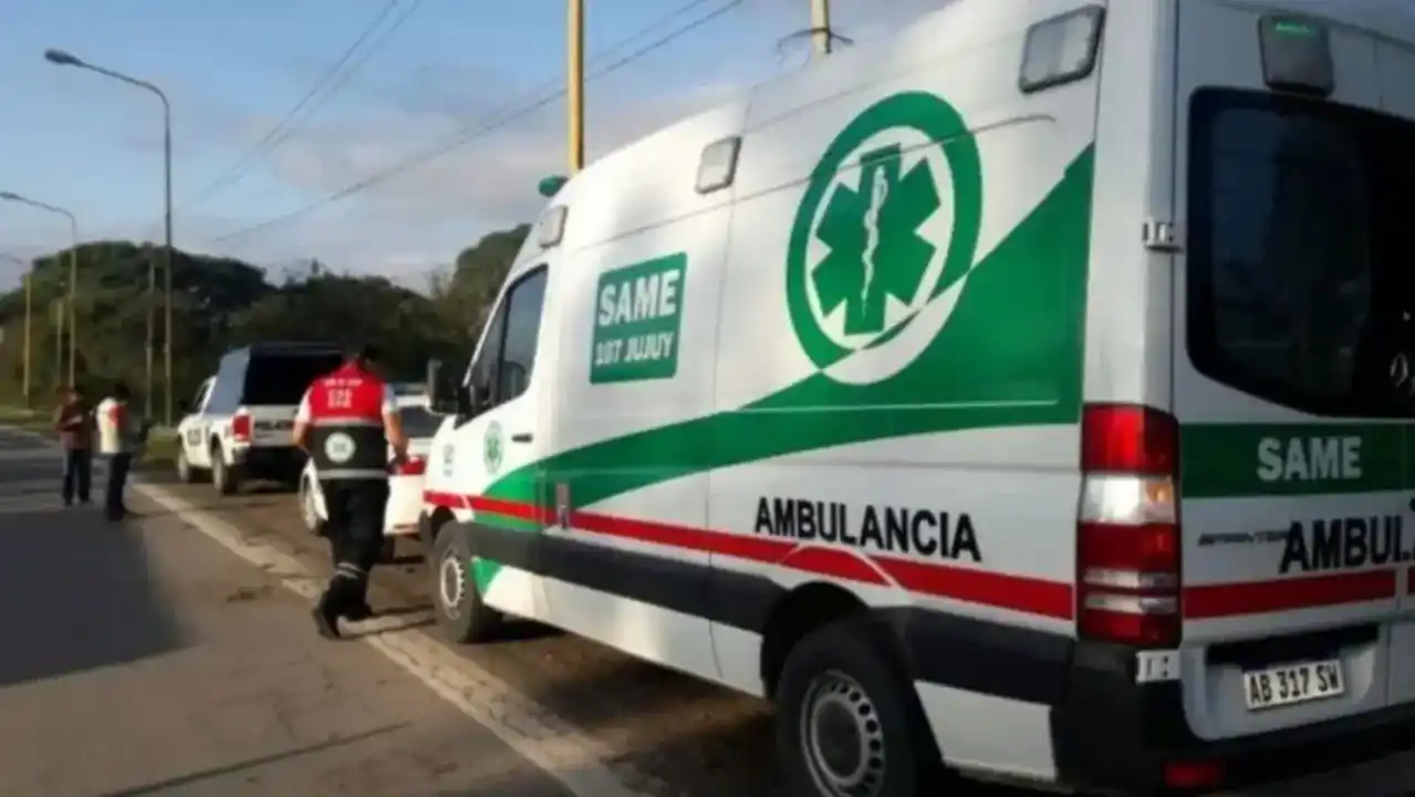 La Policía acudió a la escena y requirió la asistencia de personal del SAME.