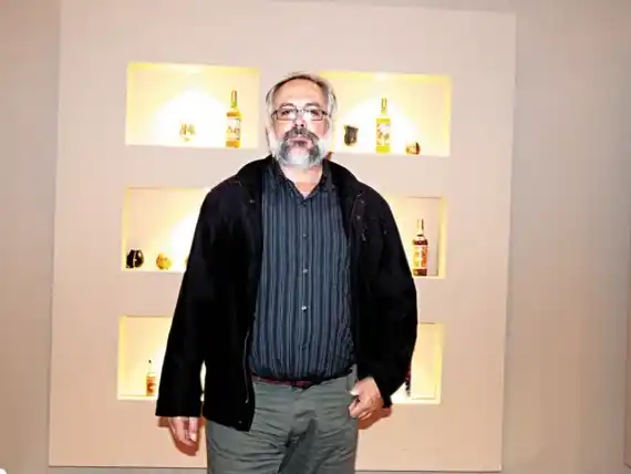 Ricardo Maldonado vuelve a Gualeguay con poesía, guitarra y canto