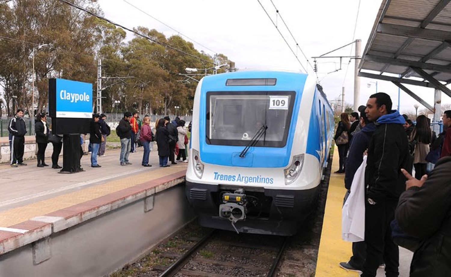 El ramal Constitución-Claypole ya funciona con trenes 0KM	