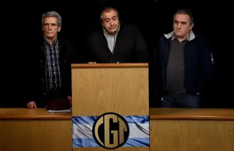 La CGT convocó a un paro general de 24 horas a partir de las 12