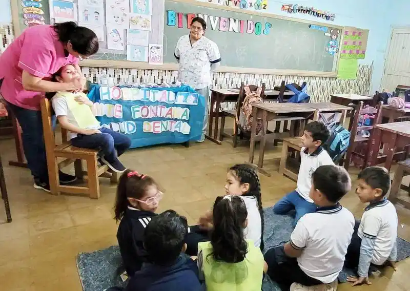 Siguen las charlas para promover el cuidado
de la salud bucal en las escuelas primarias