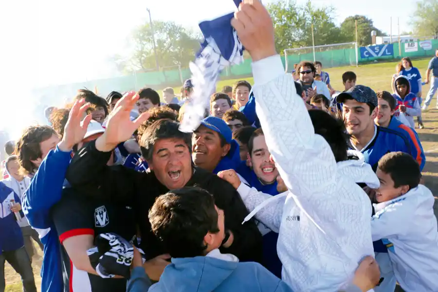 Esquivel: “Dimos todo y por eso nos merecíamos el ascenso”