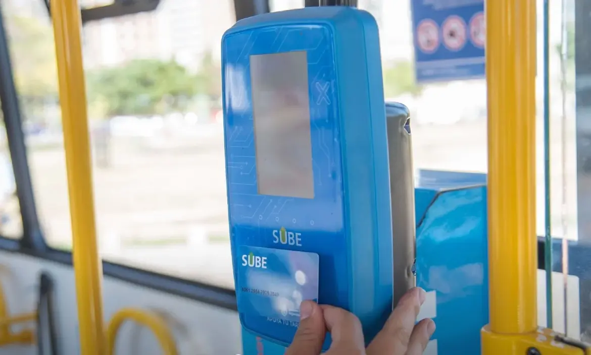 Cómo cargar la Tarjeta SUBE en el colectivo