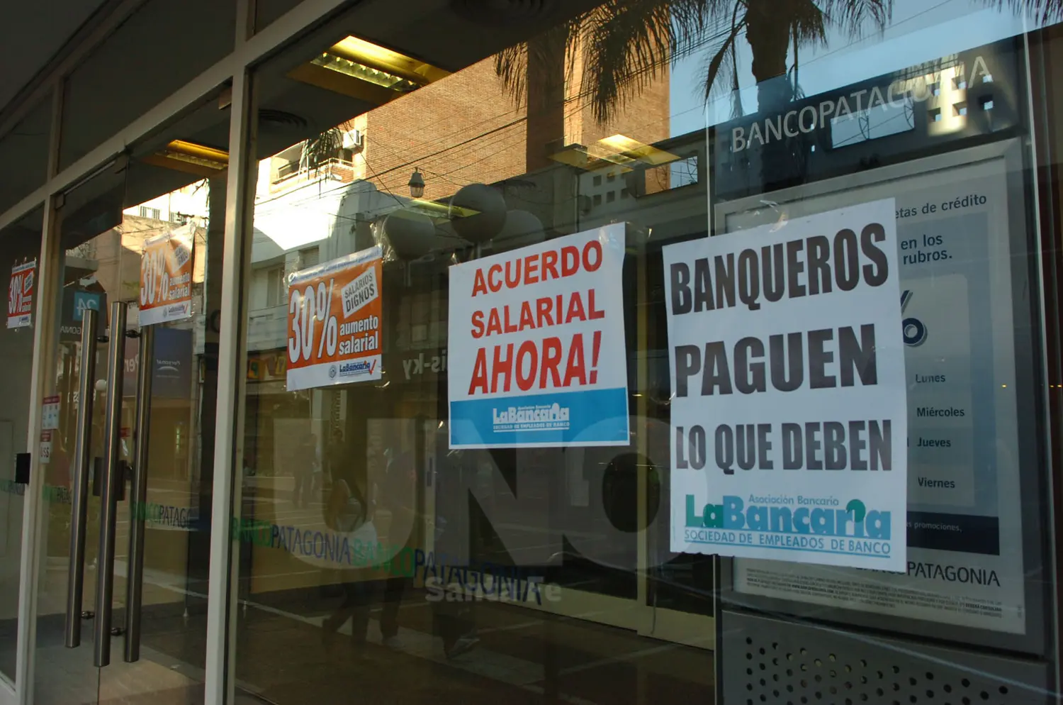 Bancarios ratificaron el paro de lunes y martes tras calificar de "inentendible" el ofrecimiento del 9 %