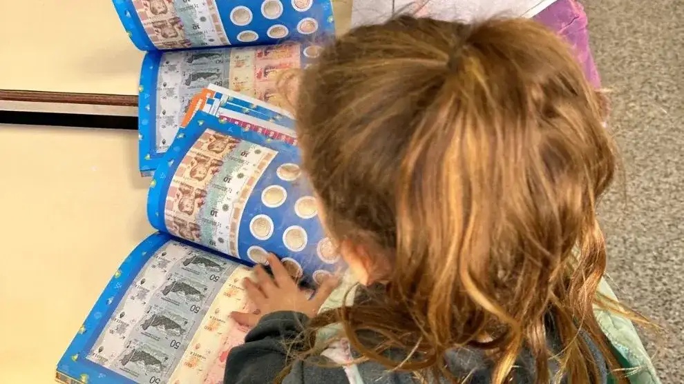 El Gobierno de Córdoba distribuye más de un millón de libros a estudiantes