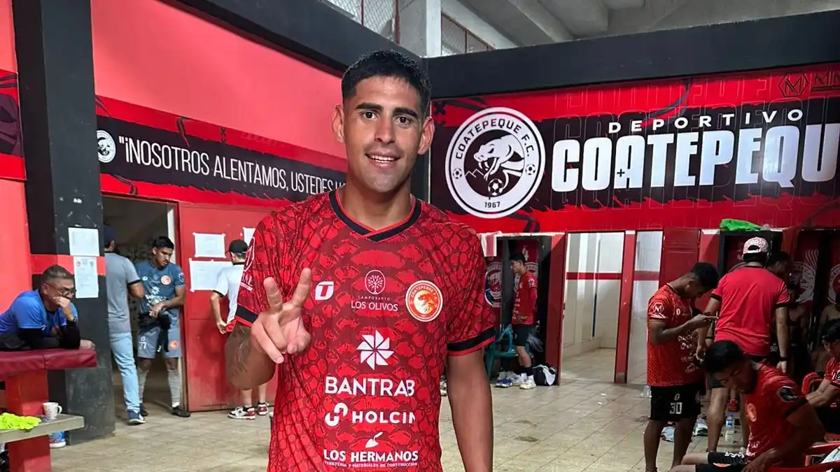 Tito Vega disfruta de su presente en Guatemala