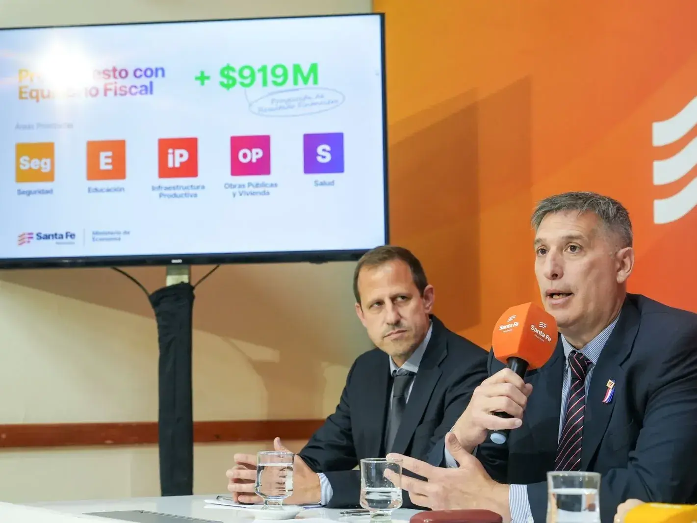 Santa Fe destinará el 100 % del Impuesto Inmobiliario Rural a infraestructura para el campo
