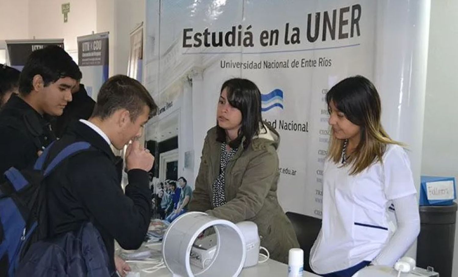 La UNER y el CGE buscan reducir el porcentaje de estudiantes que eligen estudiar fuera de la provincia