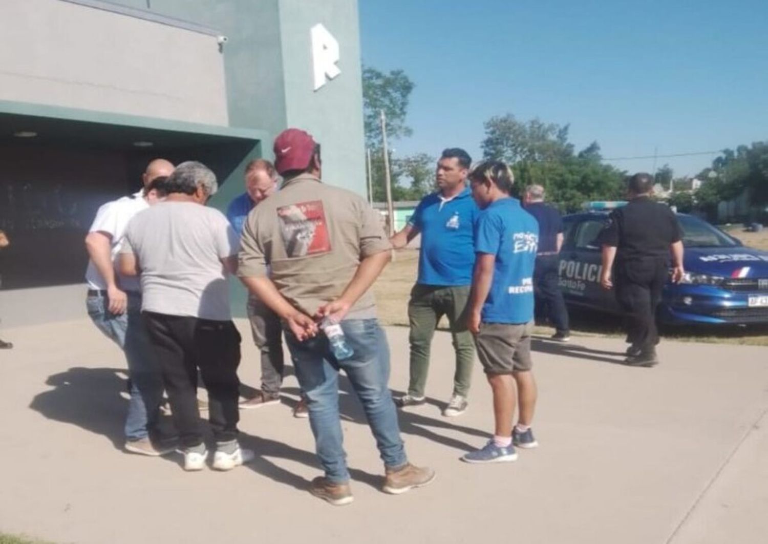 Pescadores levantaron el corte, durante la veda trabajarán en cooperativas