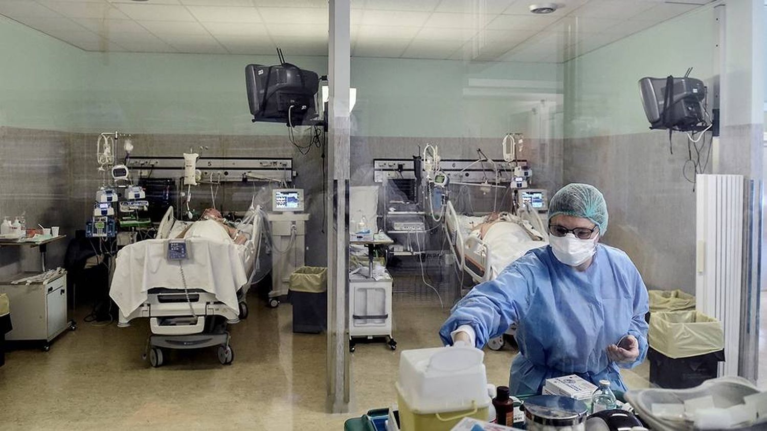 Murieron 54 personas y se registraron 3.725 contagios de coronavirus en el país