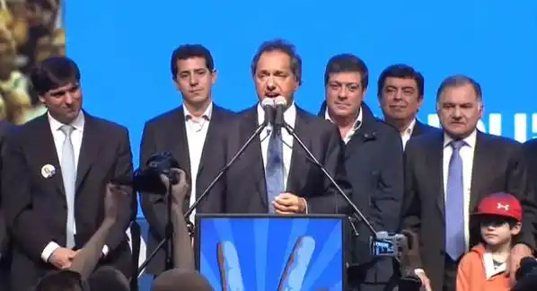 Florencio Varela: Scioli se comprometió por la "inclusión de los jubilados"