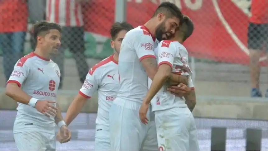 Independiente le ganó a Patronato y se metió en los cuartos de final