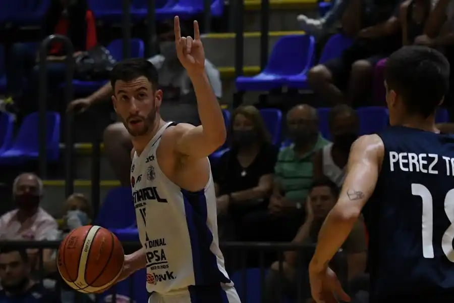 Los hinchas de Peñarol podrán elegir la camiseta de la temporada