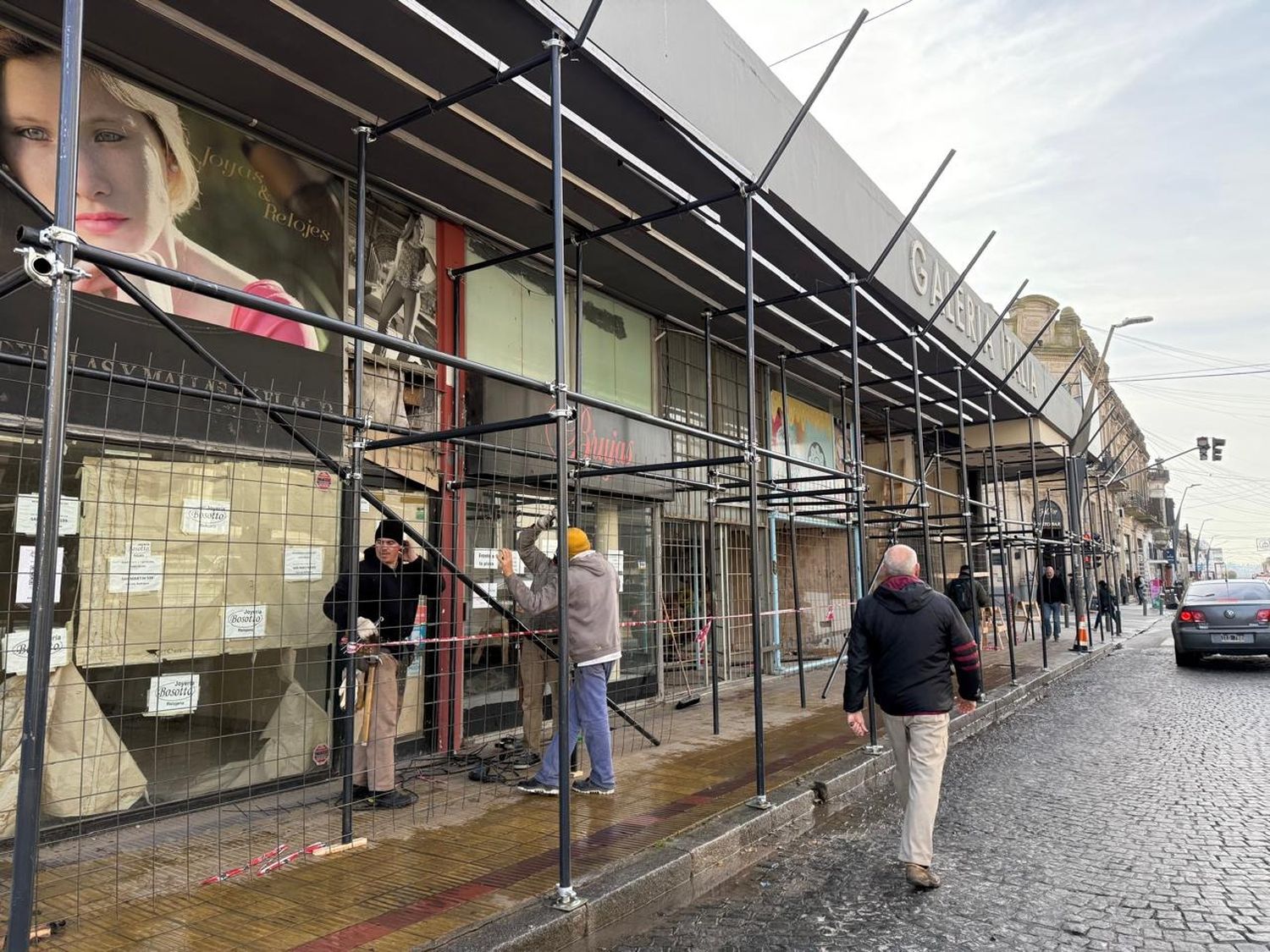 El centro se transforma: la obra en la Galería Italia y el rumor de otra multinacional en la ciudad