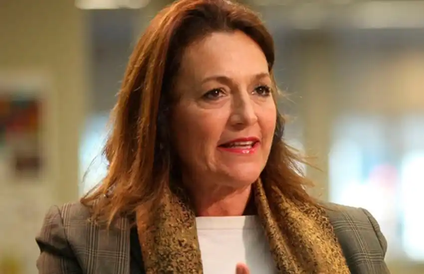 «Parecen el dúo Pimpinela»: la oposición cruzó a CFK por el chicaneo al presidente en medio de un acto a excombatientes de Malvinas