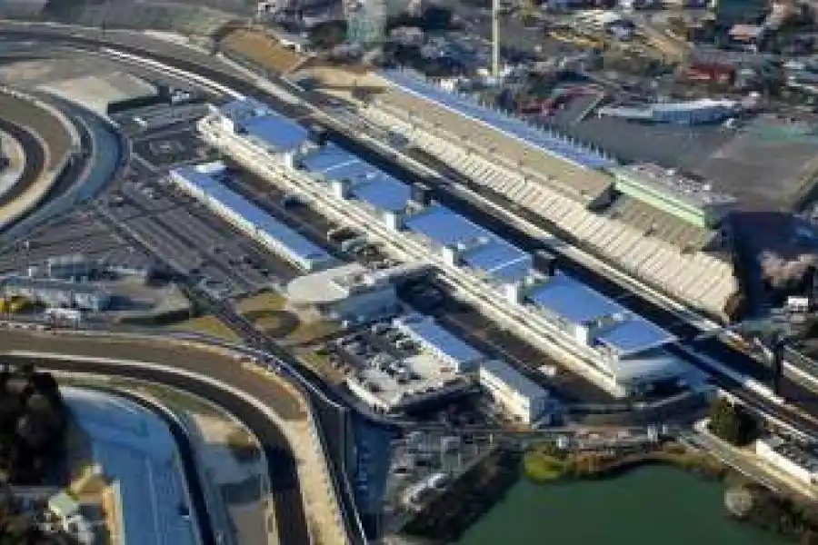 La F1 disputa el GP de Japòn bajo alerta por tsunami