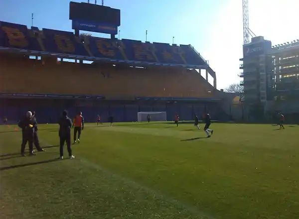 Boca le ganó a Olimpo dos amistosos de pretemporada