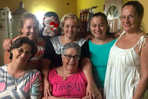 Madrazas: “Hermosas y buenas madres”