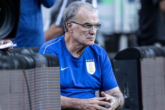 Marcelo Bielsa vivió un tenso momento en una conferencia de prensa: "No me presto a la insistencia intolerable"
