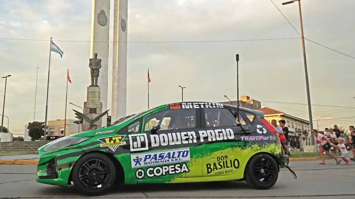 Una multitud participó de la presentación