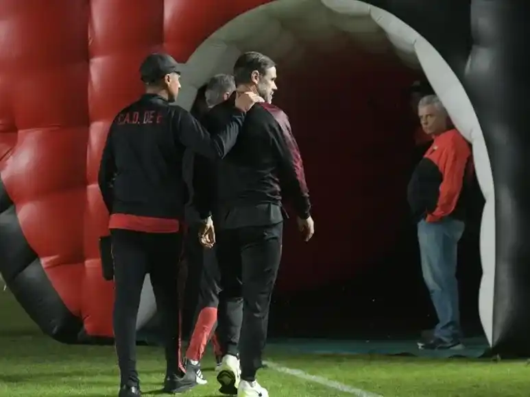 YLLANA  MAL DEBUT   COLON SF