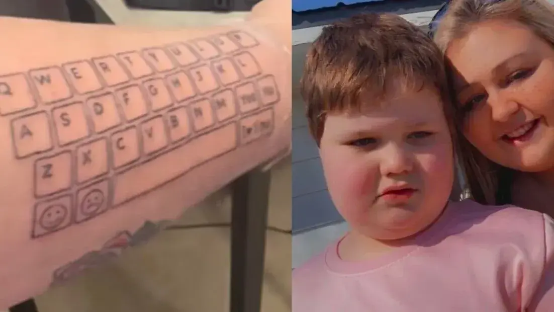 Se tatuó un teclado en el brazo para comunicarse con su hijo autista