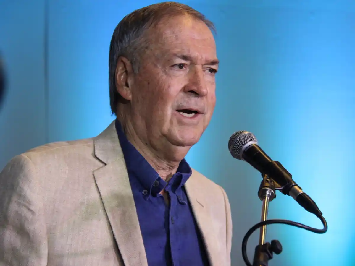 Schiaretti pide “garantizar la gobernabilidad” para “evitar las grandes crisis”