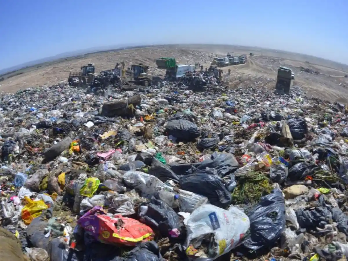 El Gobierno derogó un decreto que permitía importar basura de otros países