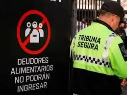 Deudores alimentarios no podrán ingresar a los estadios del fútbol argentino.
