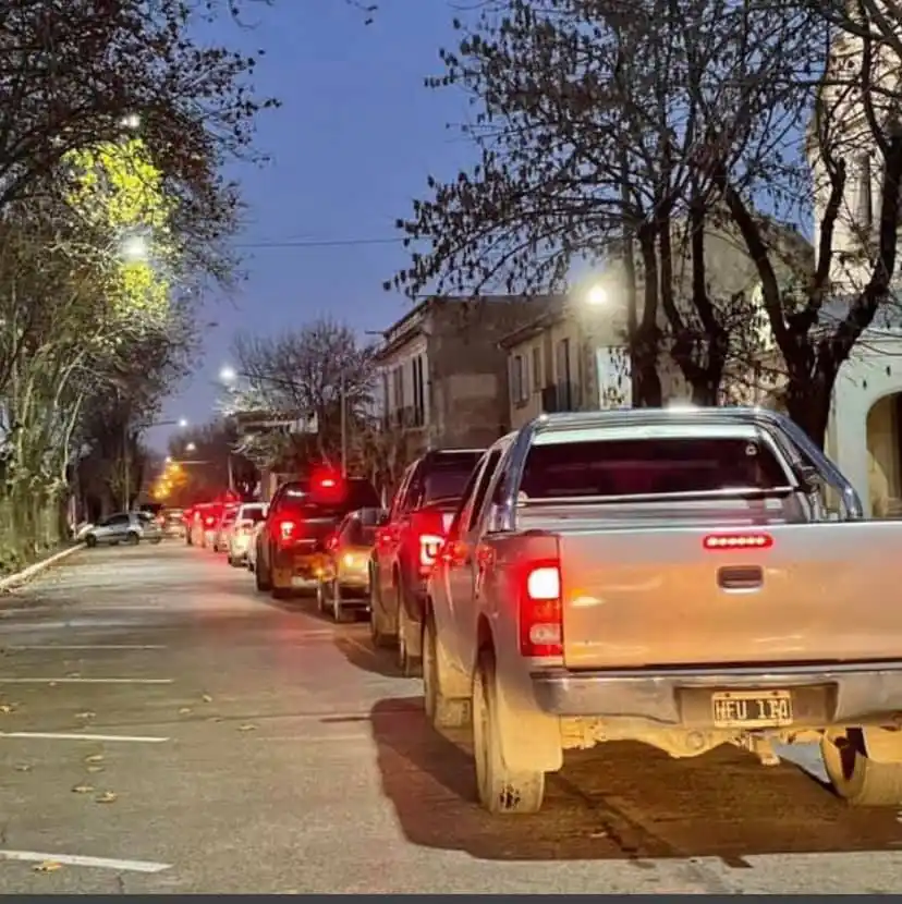 Alberti se sumó a los bocinazos para pedir por la vuelta a clases presenciales