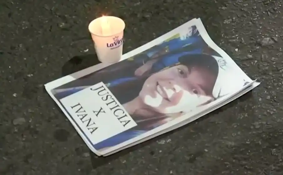 Taparon una pintada con mensajes violentos en la cuadra donde ocurrió el crimen de Ivana Garcilazo